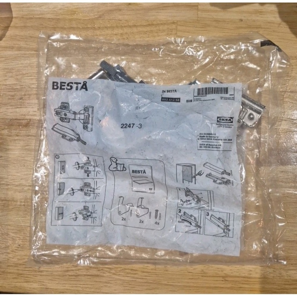 1 New  IKEA BESTÅ Soft closing push-open hinge, cabinet, kitchen 802.612.58